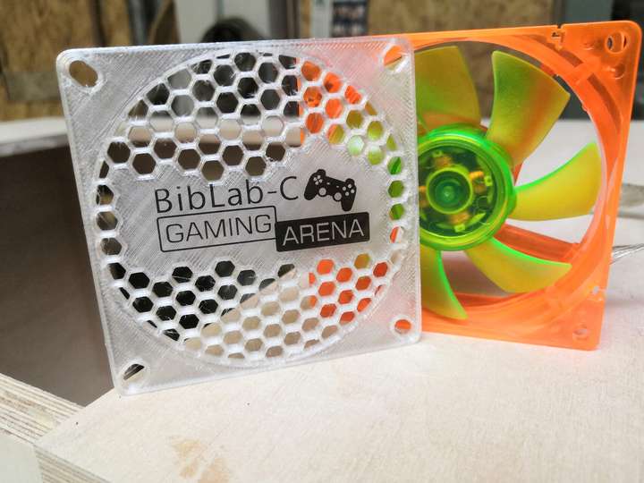 BibLab-C Gaming Arena Logo auf PETG-3D-Druck-Grundplatte