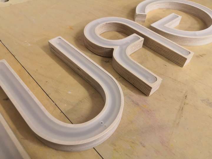 Inlays für Grundmanns Leuchtreklame